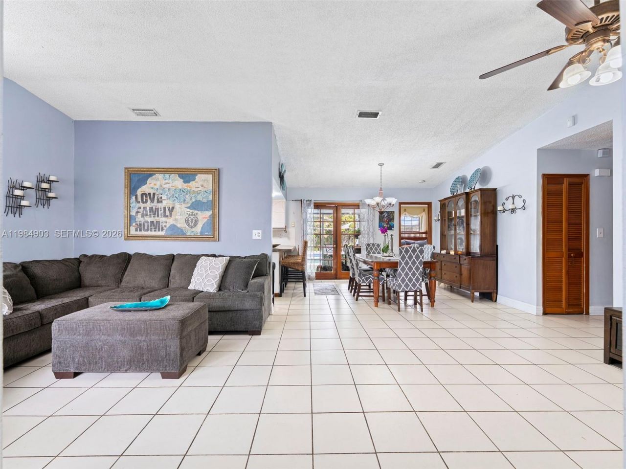 13811 SW 14th St, Miami, FL 33184 Photo