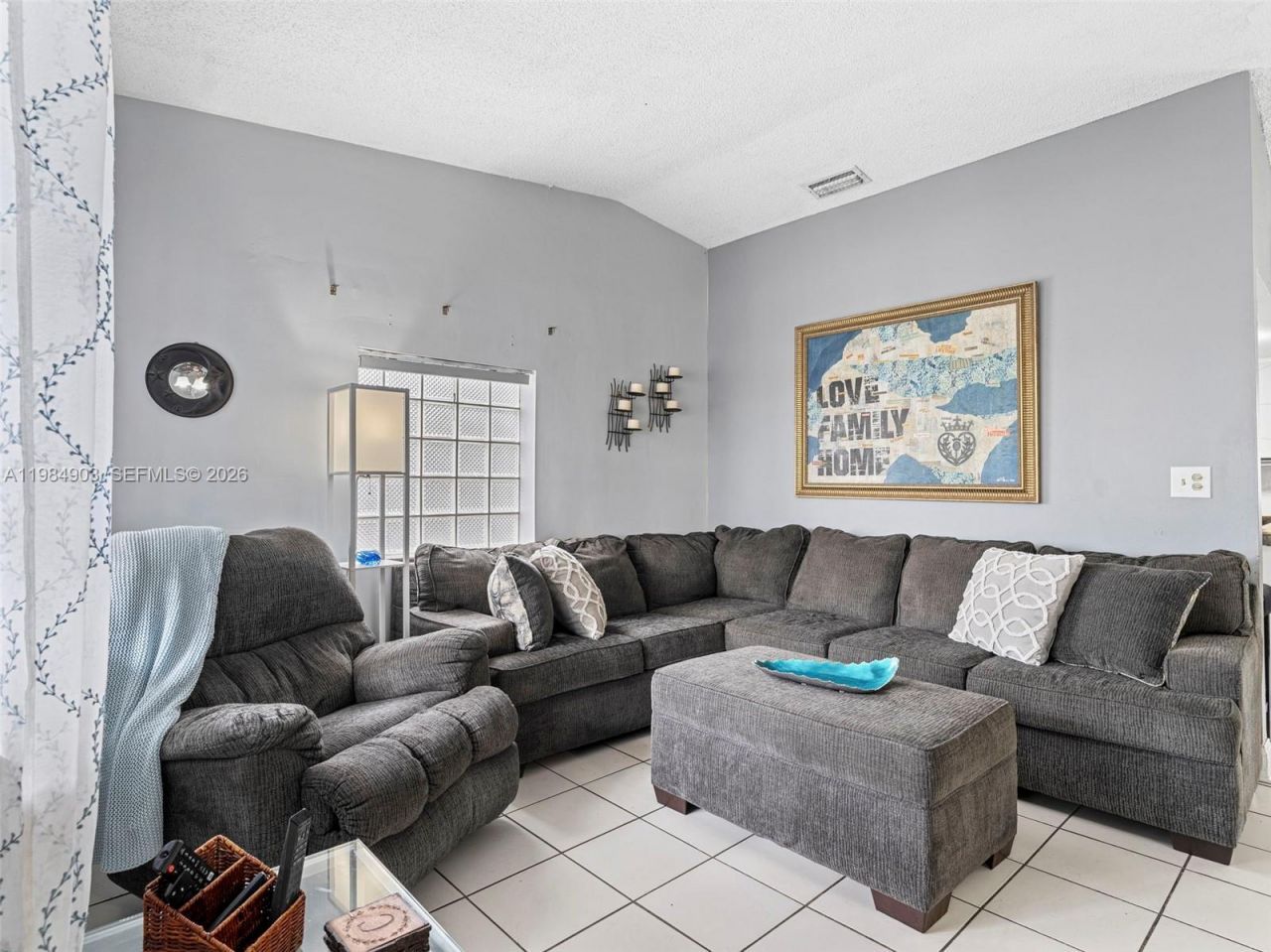 13811 SW 14th St, Miami, FL 33184 Photo