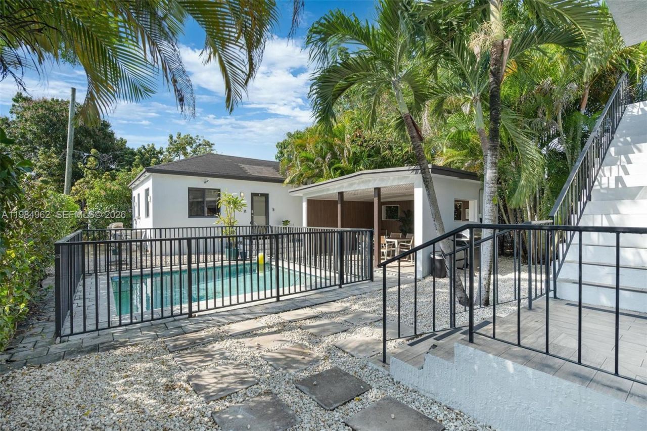 920 SW 9th St, Miami, FL 33130 Photo