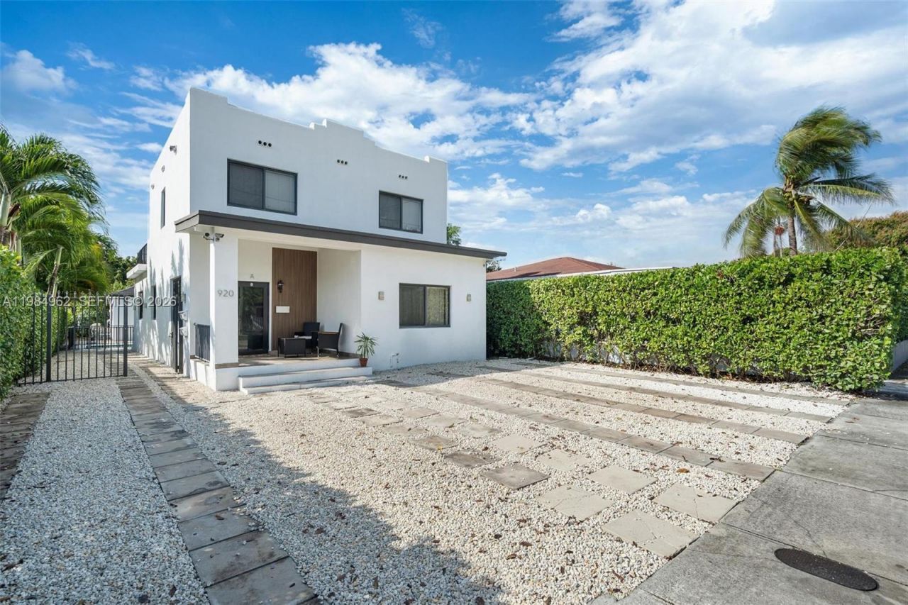 920 SW 9th St, Miami, FL 33130 Photo