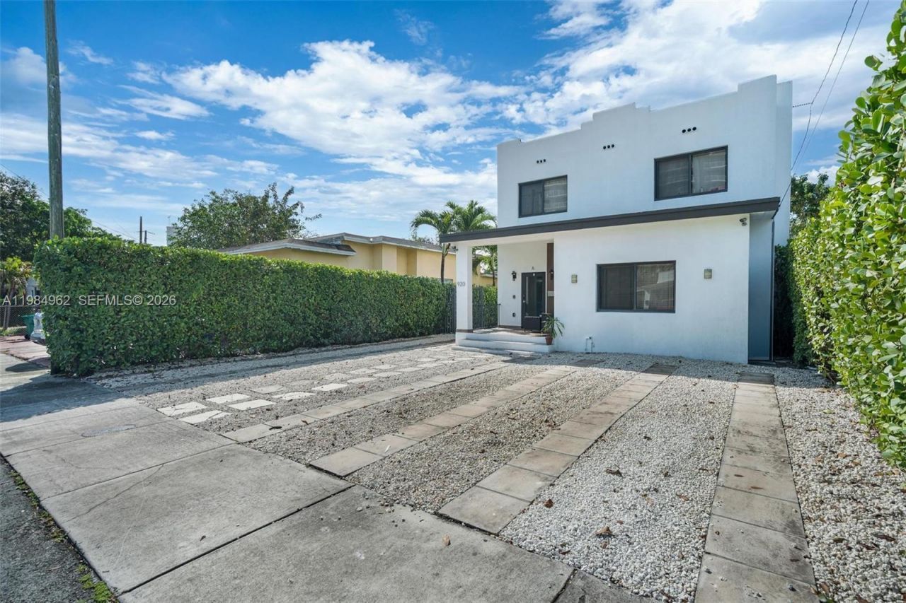 920 SW 9th St, Miami, FL 33130 Photo