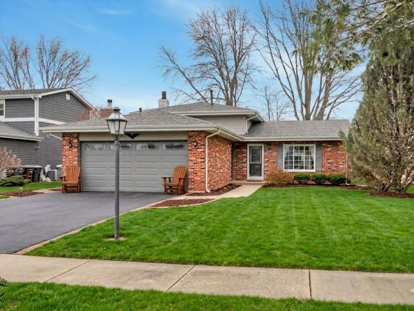 2414 Daniel Lewis Drive, New Lenox, IL 60451