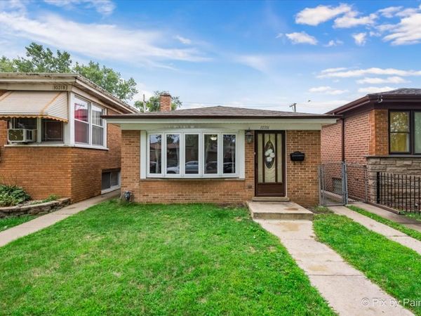 10316 S Green Bay Avenue, Chicago, IL 60617