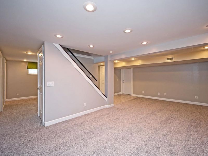 5722 Kroegermount Drive, Cincinnati, OH 45239 Photo 28