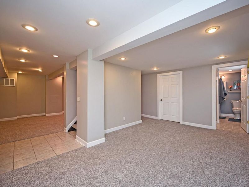 5722 Kroegermount Drive, Cincinnati, OH 45239 Photo 29