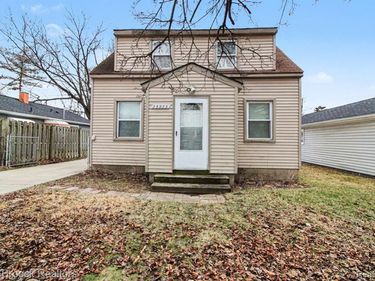 25973 Southwestern Highway, Redford Twp, MI 48239