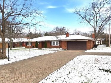 361 Cardigan Road, Centerville, OH 45459