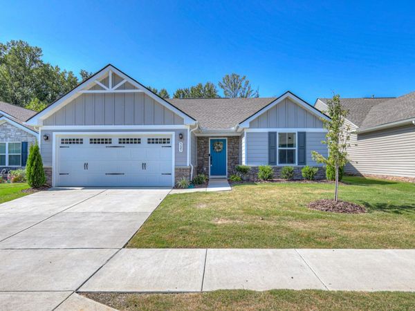 525 Streamview Dr , White House, TN 37188