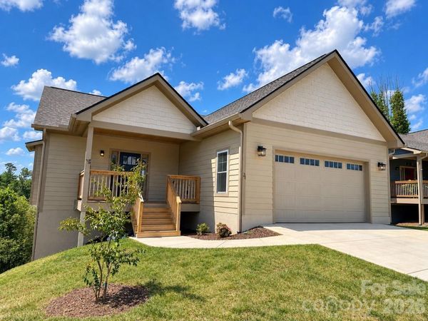 21 Sandstone Drive, Weaverville, NC 28787