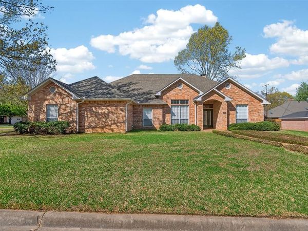 1106 Lonnie Drive , Athens, TX 75752
