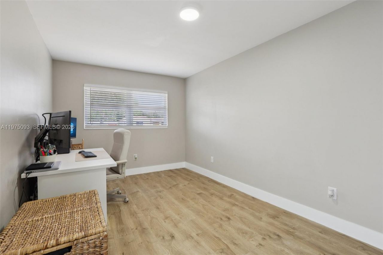 6326 Dawson St, Hollywood, FL 33023 Photo