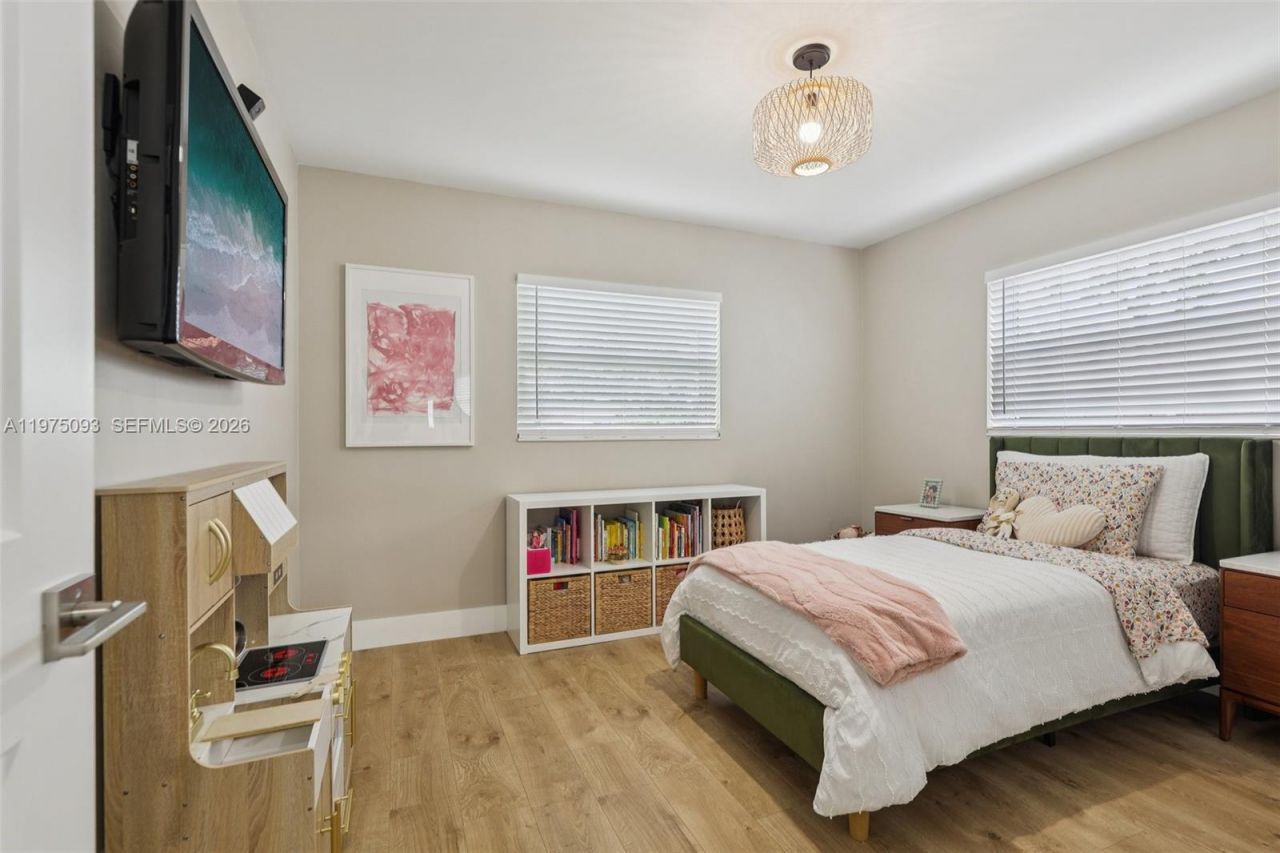 6326 Dawson St, Hollywood, FL 33023 Photo