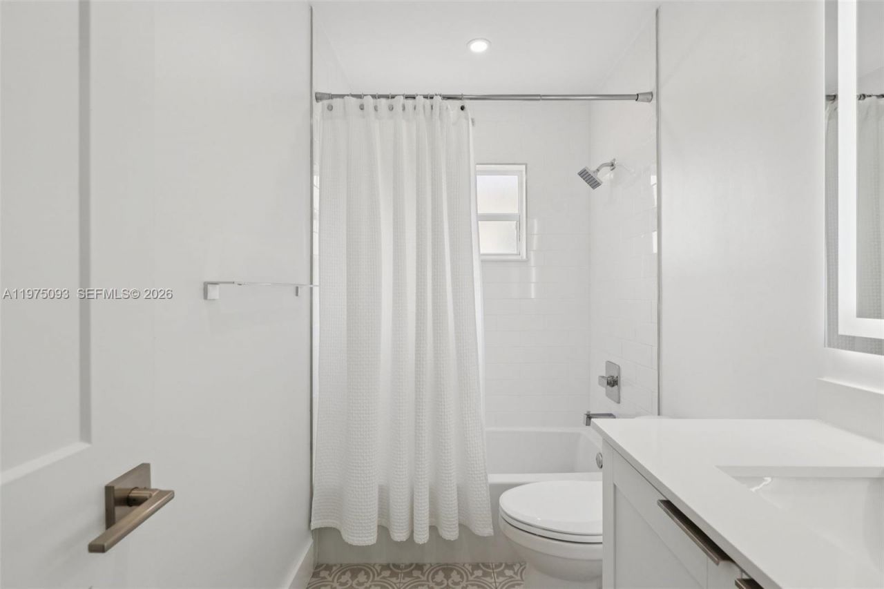 6326 Dawson St, Hollywood, FL 33023 Photo