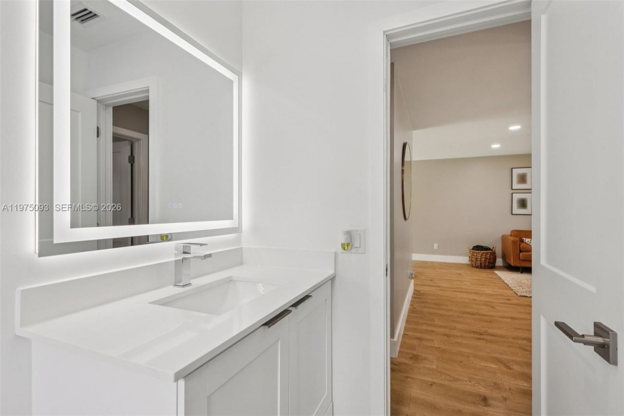 6326 Dawson St, Hollywood, FL 33023 Photo