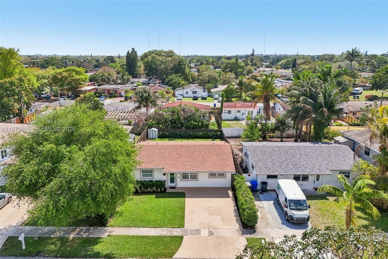 6326 Dawson St, Hollywood, FL 33023 Photo