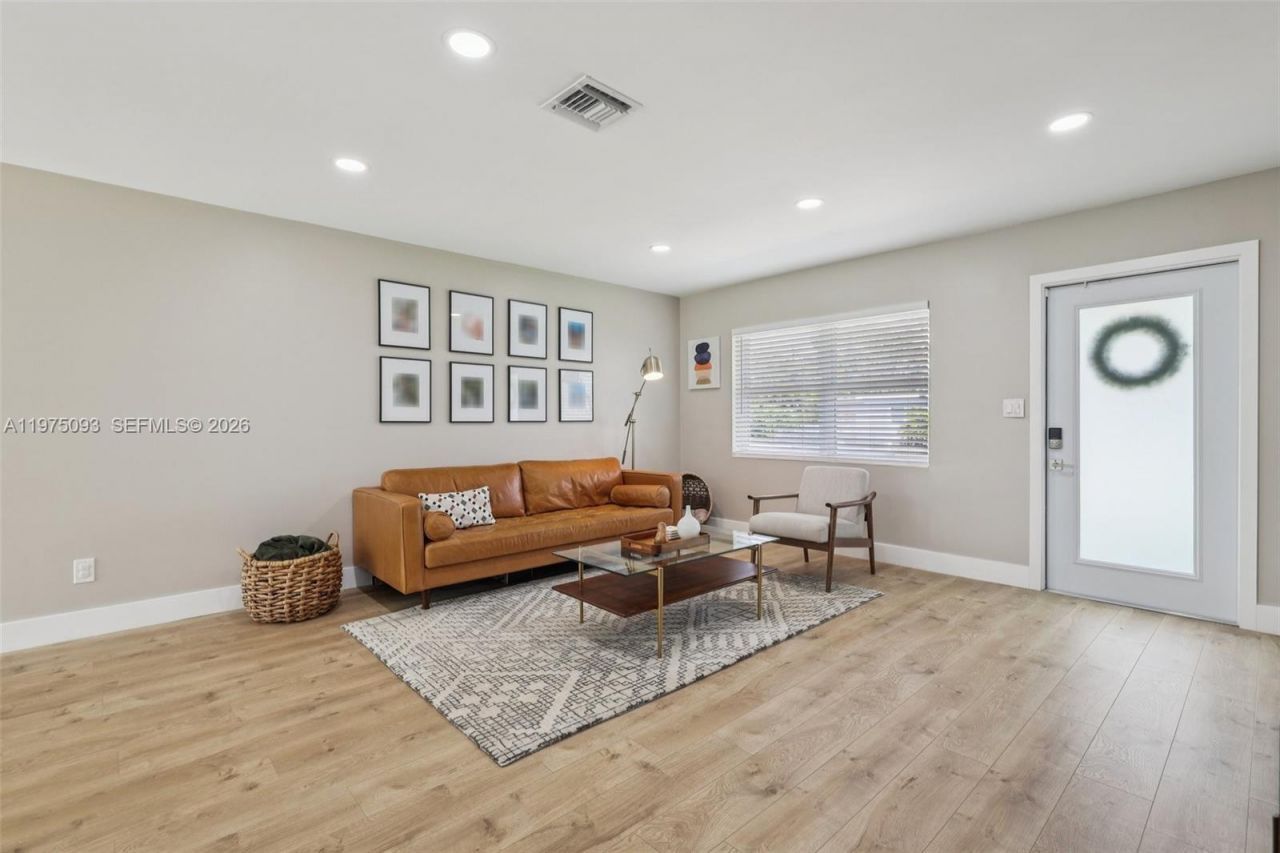 6326 Dawson St, Hollywood, FL 33023 Photo