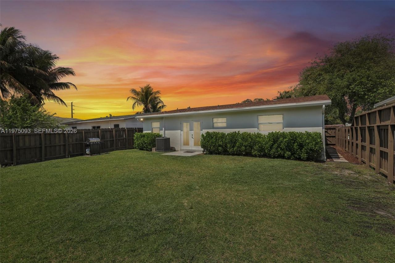 6326 Dawson St, Hollywood, FL 33023 Photo