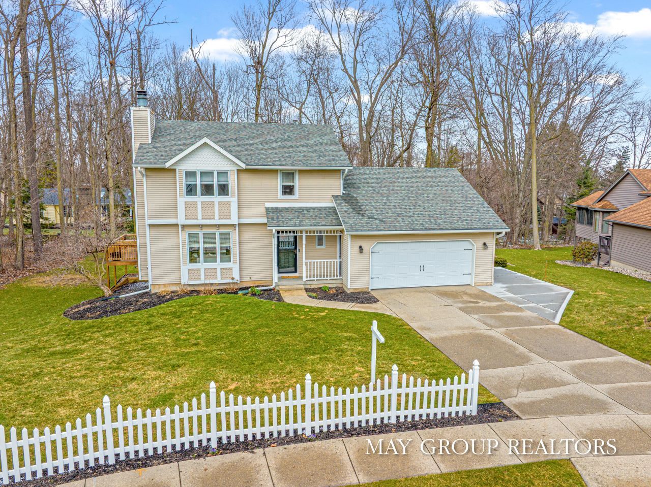 2673 87th Street Sw, Byron Center, MI 49315 Main Photo