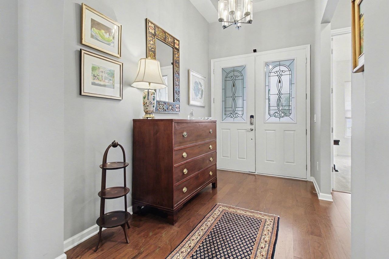 1631 Murrell Pl.  Photo 6