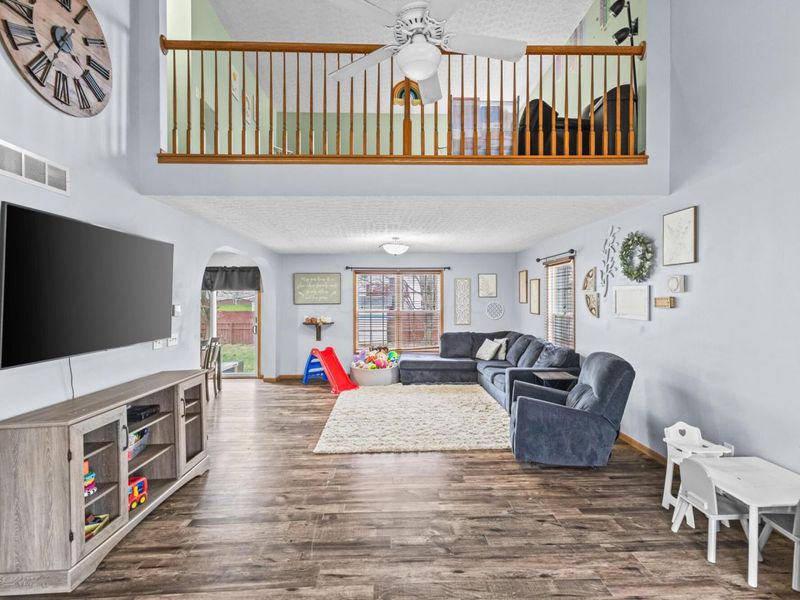 1870 Pine Grove Place , Lancaster, OH 43130 Photo 8