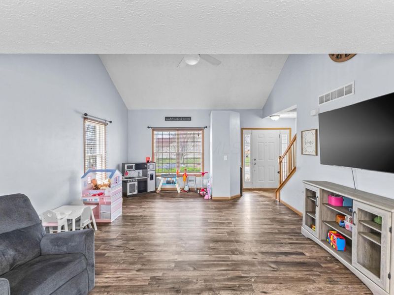 1870 Pine Grove Place , Lancaster, OH 43130 Photo 9