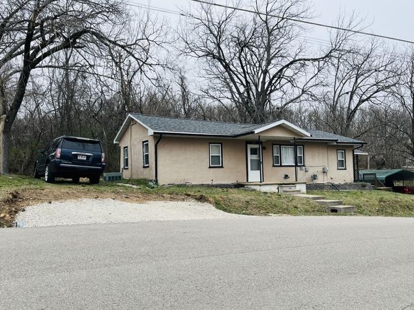 720 Highland Street, Cabool, MO 65689