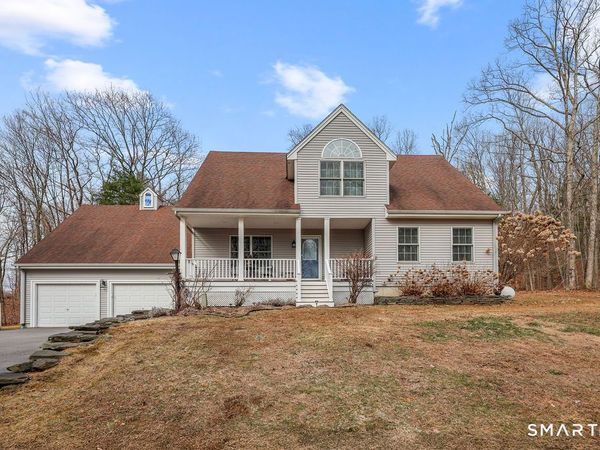 11 Szegda, Columbia, CT 06237