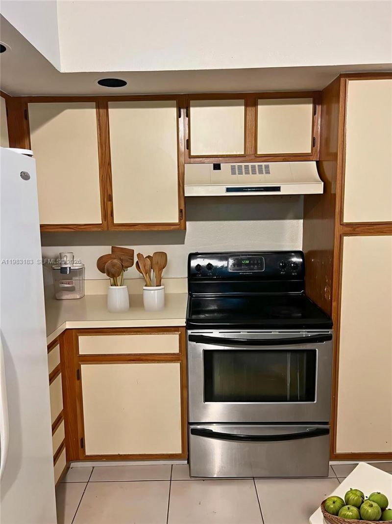 3480 N Pinewalk Dr N , Unit 135, Margate, FL 33063 Photo