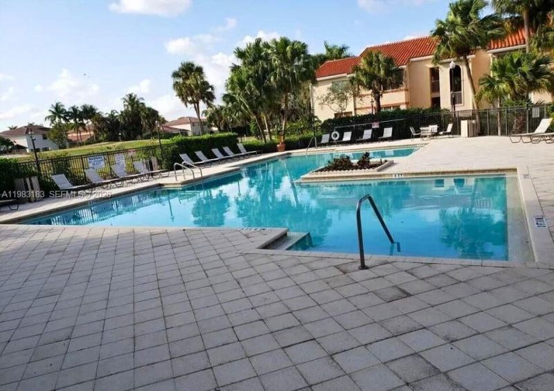 3480 N Pinewalk Dr N , Unit 135, Margate, FL 33063 Photo