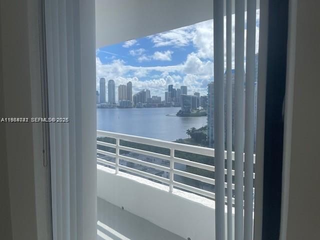 3300 NE 192nd St, Unit 1815, Aventura, FL 33180 Photo