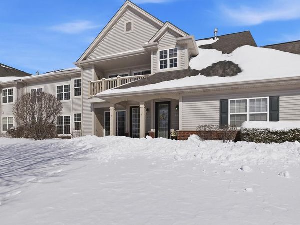 W206N16704 Blackberry CIRCLE, Unit 2205, Jackson, WI 53037