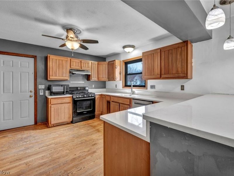 1057 Ty Drive, Medina, OH 44256 Photo 11