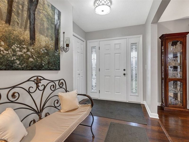 10152 Lynn Drive, North Royalton, OH 44133 Photo 4