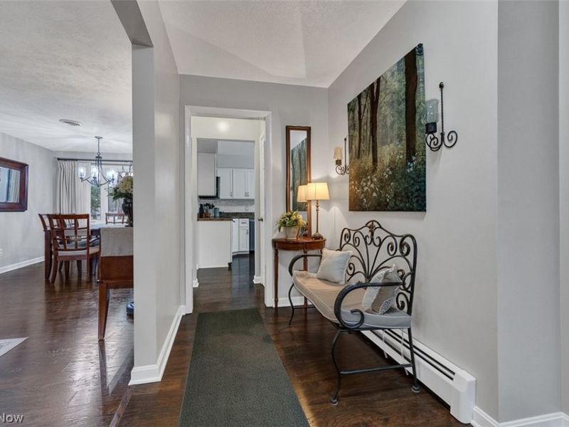 10152 Lynn Drive, North Royalton, OH 44133 Photo 5