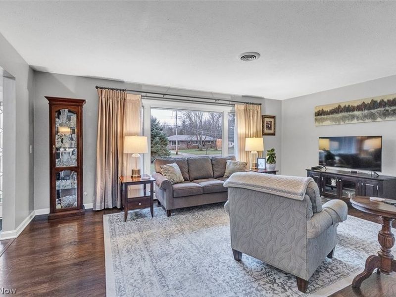 10152 Lynn Drive, North Royalton, OH 44133 Photo 7