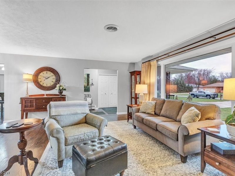 10152 Lynn Drive, North Royalton, OH 44133 Photo 8