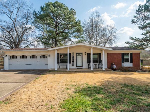 830 Bellaire Drive, Hot Springs National Park, AR 71901