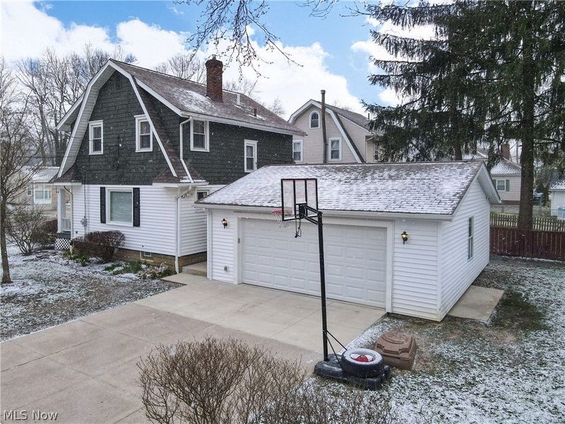 1940 Falls Avenue, Cuyahoga Falls, OH 44223 Photo 27