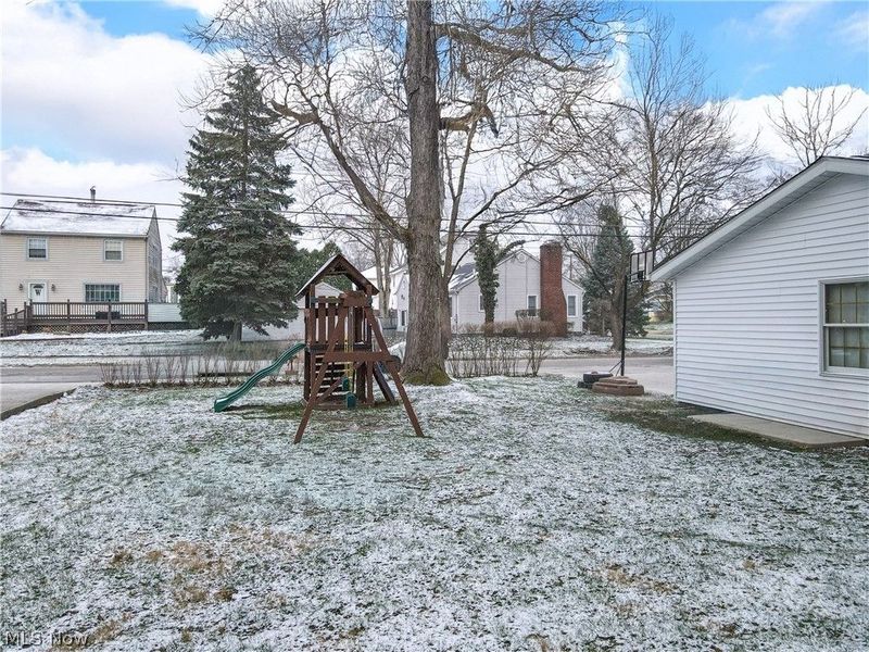 1940 Falls Avenue, Cuyahoga Falls, OH 44223 Photo 28