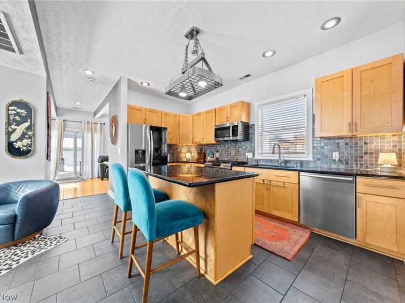 1420 W 48th Street, Cleveland, OH 44102 Photo 12