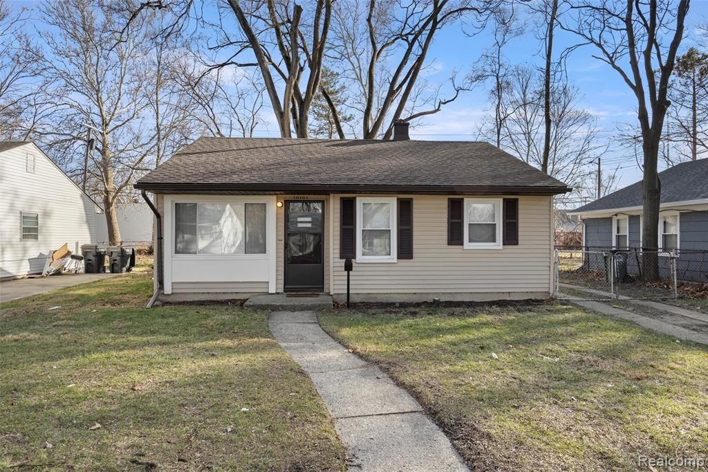 10101 Albany Street, Oak Park, MI 48237 Main Photo