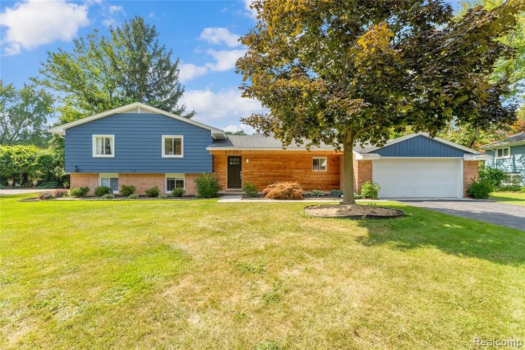 6736 Timber Ridge Drive, Bloomfield Hills, MI 48301 Main Photo