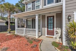 404 Bowstring Drive photo 4