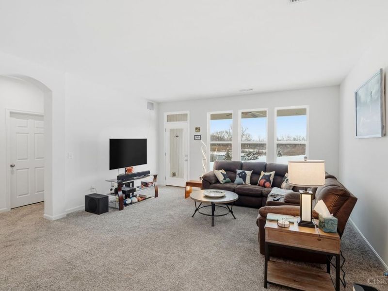 8147 Westfall Lane, West Chester, OH 45069 Photo 11