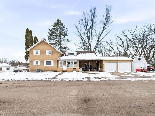106 Jackson, Boyd, WI 54726