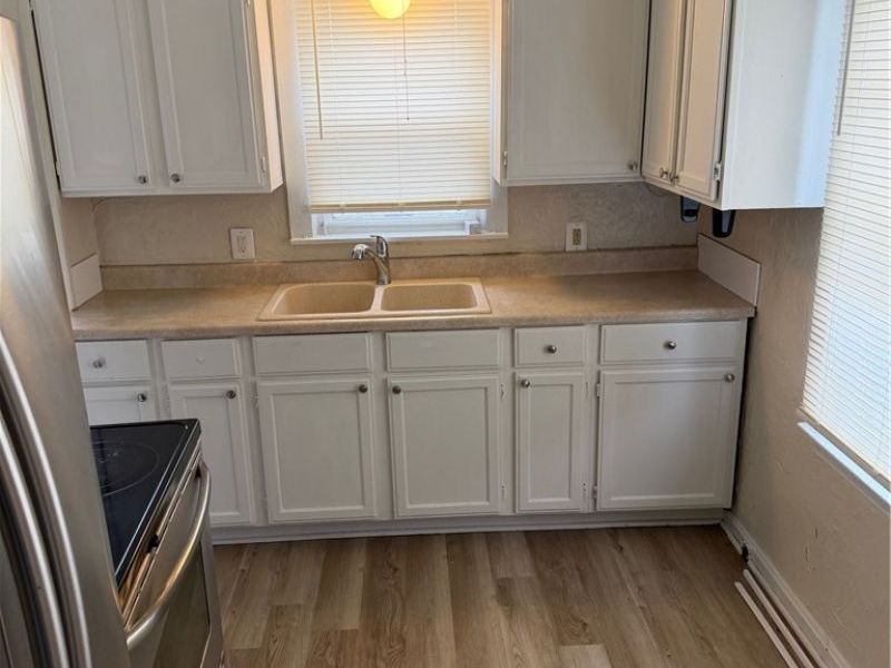 1120 Stoner Street, Akron, OH 44320 Photo 5