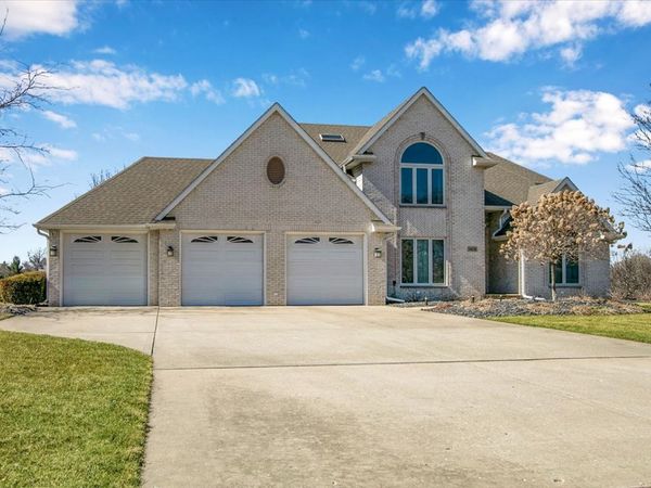 24016 S Countryside Drive, Minooka, IL 60447