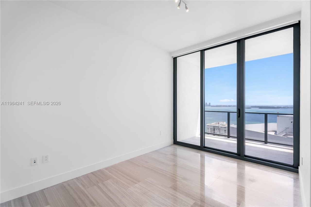 1451 Brickell Ave , Unit 2703, Miami, FL 33131 Photo