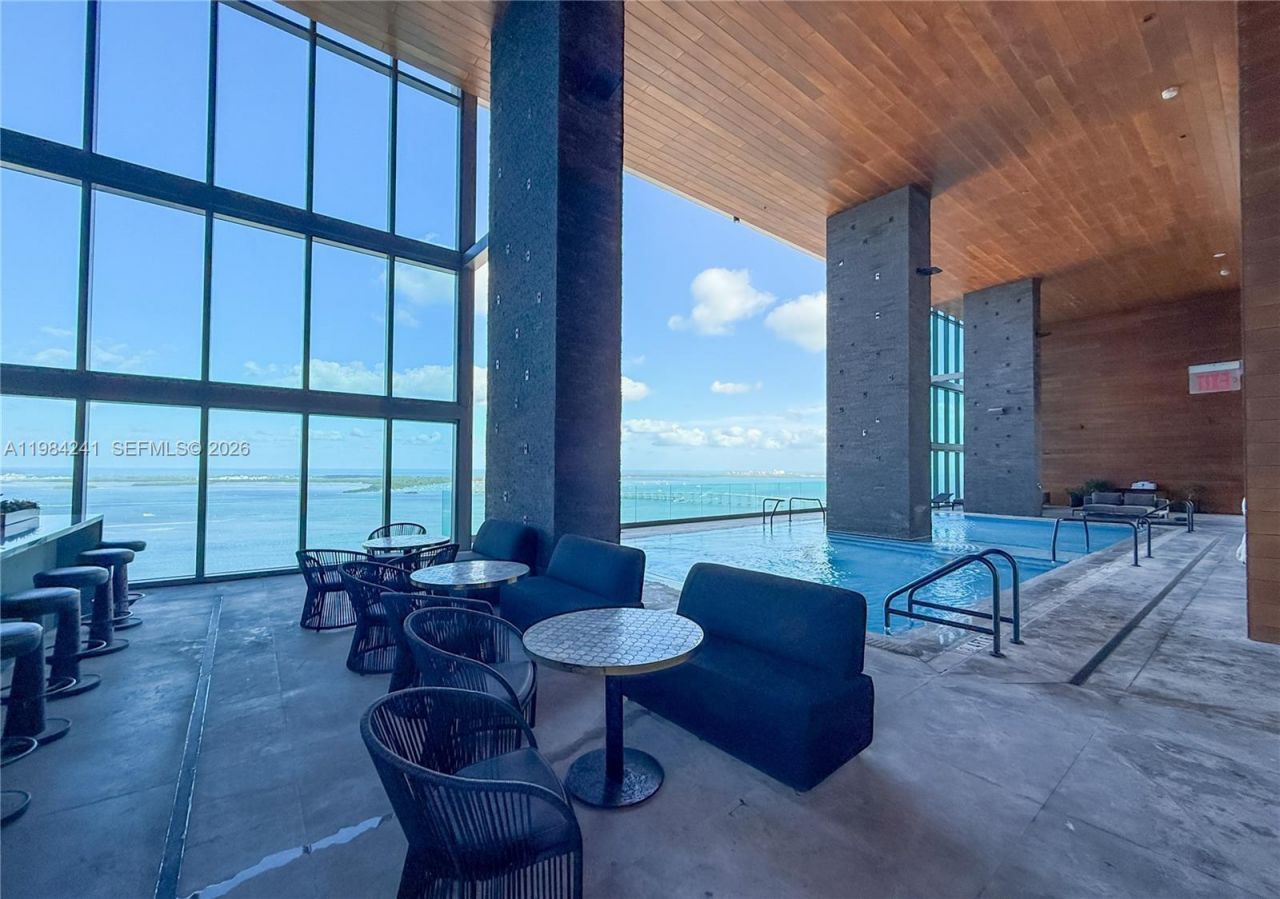 1451 Brickell Ave , Unit 2703, Miami, FL 33131 Photo