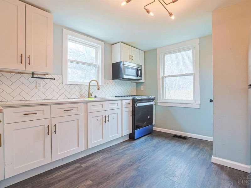 3765 Iona Avenue, Cincinnati, OH 45213 Photo 10